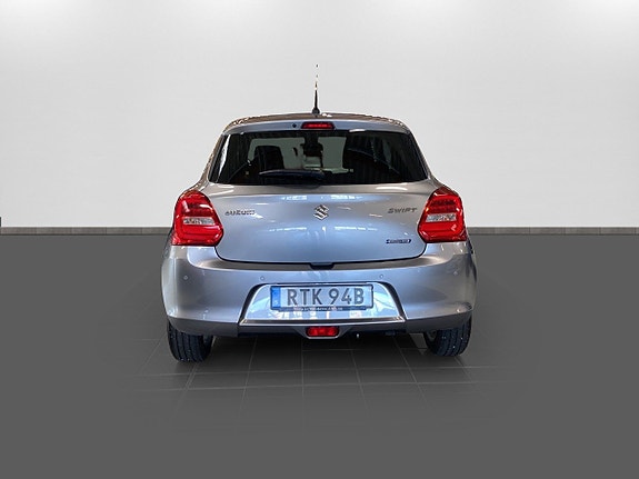Suzuki Swift 5 of 9