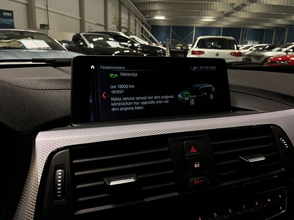 BMW 330i 28 of 28