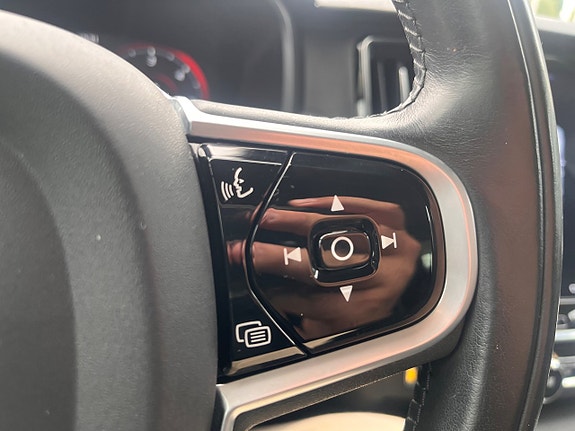 Volvo V90 Cross Country 15 of 22