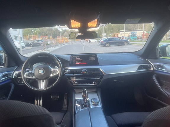 BMW 530e 7 of 8