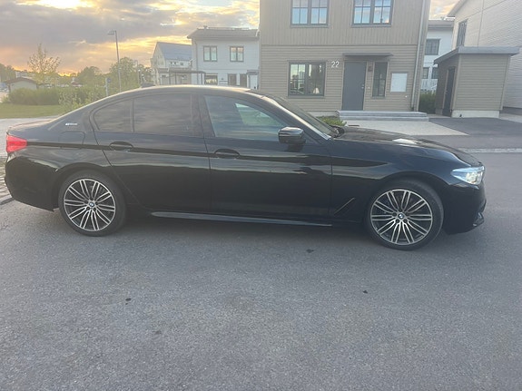 BMW 530e 3 of 8