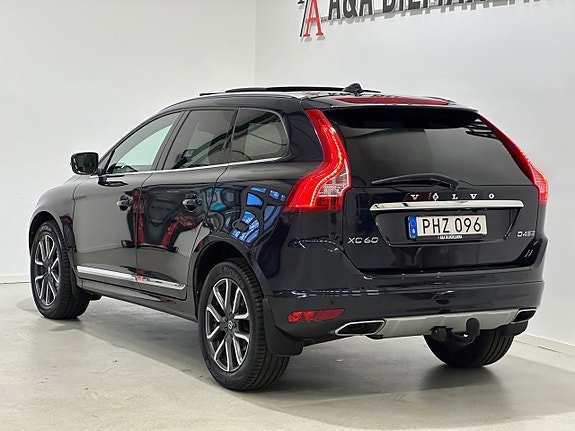 Volvo XC60 6 of 30