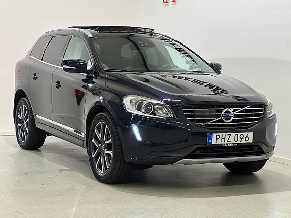 Volvo XC60 3 of 30