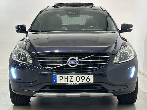 Volvo XC60 4 of 30