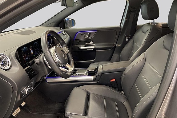 Mercedes-Benz EQA250+ 8 of 14