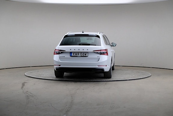 Skoda Superb 5 of 28