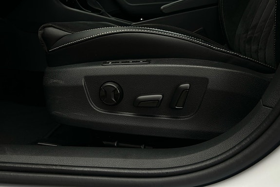 Skoda Superb 18 of 28