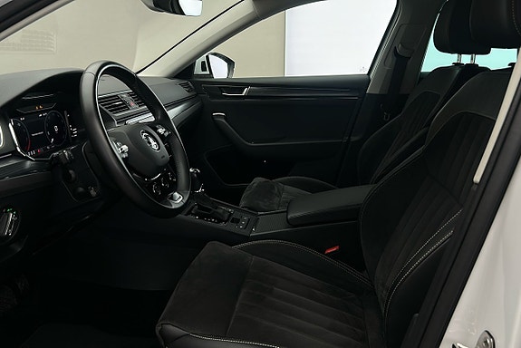 Skoda Superb 10 of 28