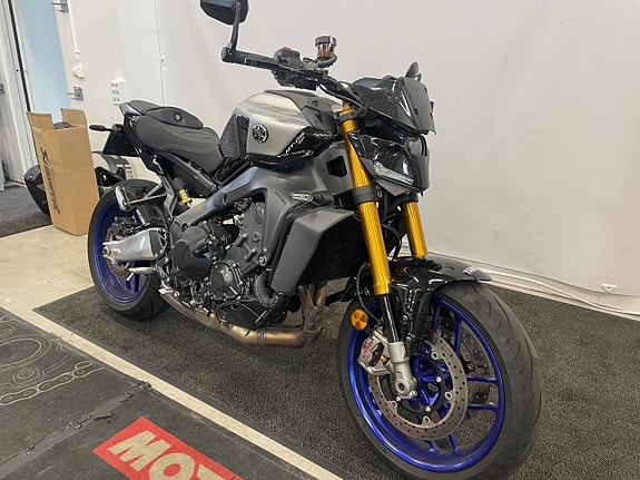 Yamaha MT-09 SP "Lågmilare i nyskick ! Endast 370 mil." 2 of 9