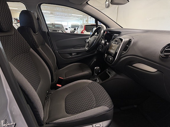 Renault Captur 10 of 12