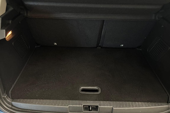 Renault Captur 12 of 15