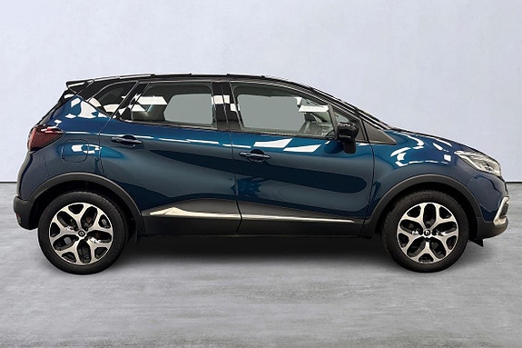 Renault Captur 3 of 15