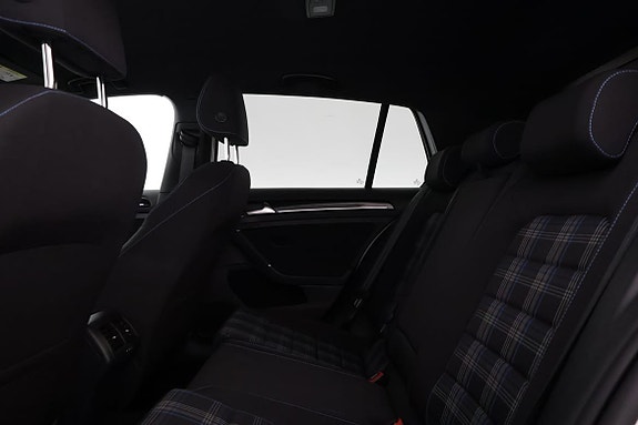 Volkswagen Golf I 10 of 16