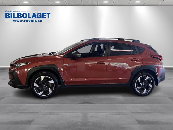 Subaru Crosstrek 2 of 16