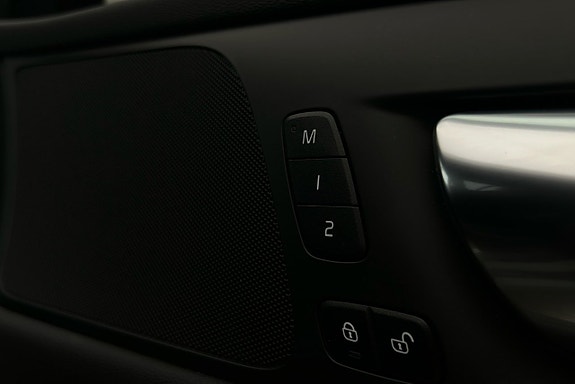 Volvo V60 19 of 27