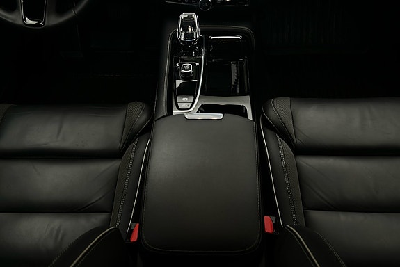 Volvo V60 9 of 27