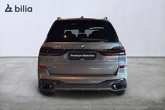 BMW X7 8 of 22