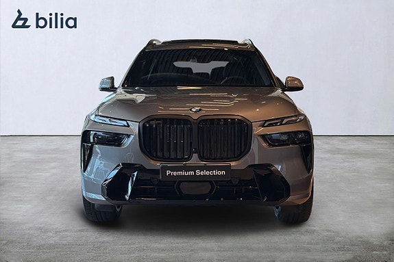 BMW X7 9 of 22
