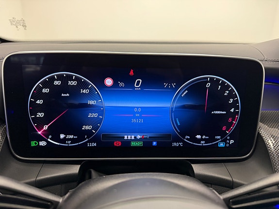 Mercedes-Benz GLC300 de 13 of 25