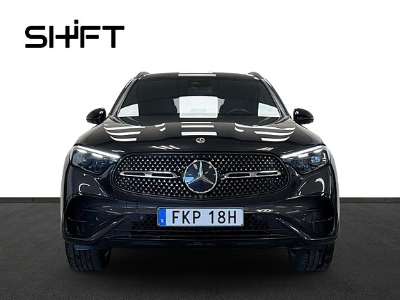 Mercedes-Benz GLC300 de 3 of 25