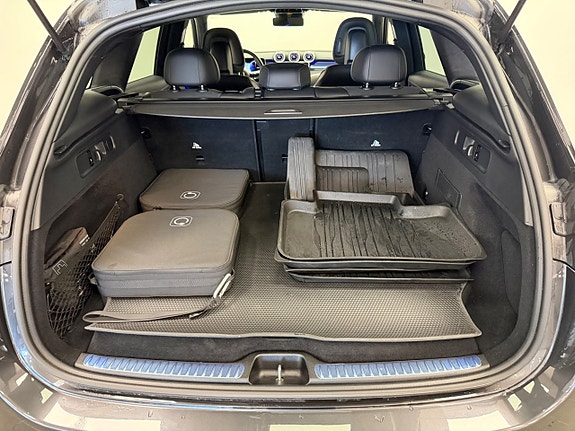 Mercedes-Benz GLC300 de 22 of 25