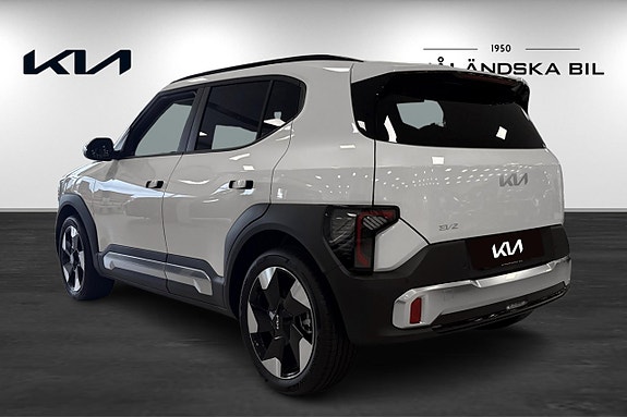 Kia EV2 7 of 15
