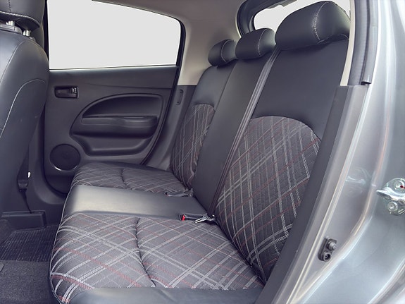 Mitsubishi Space Star 15 of 22