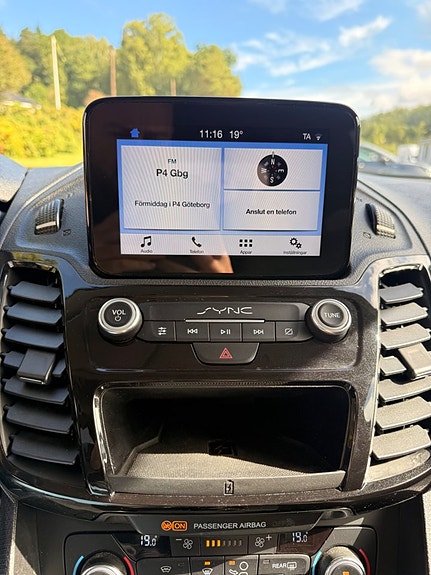 Ford Connect Tourneo 10 of 12