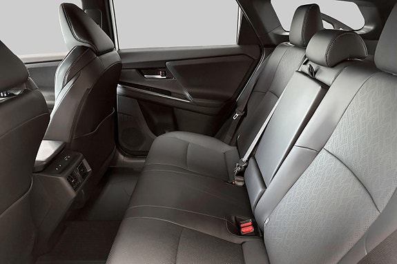 Subaru E-Outback 9 of 12