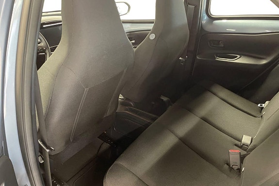 Toyota Aygo X 11 of 18