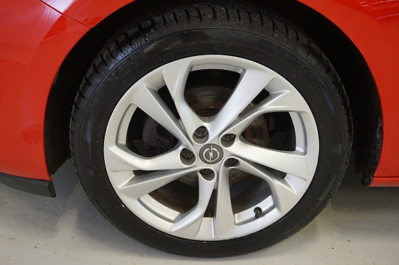 Opel Astra 9 of 21