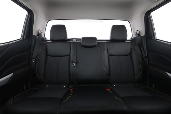Nissan Navara 16 of 30