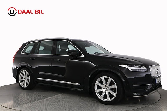 Volvo XC90 4 of 26