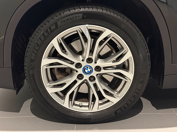 BMW X1 5 of 17