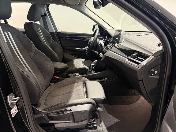 BMW X1 8 of 17