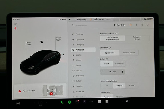 Tesla Model 3 23 of 25