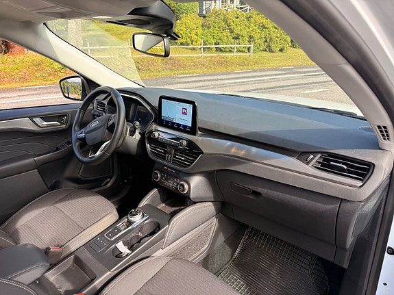 Ford Kuga 7 of 10