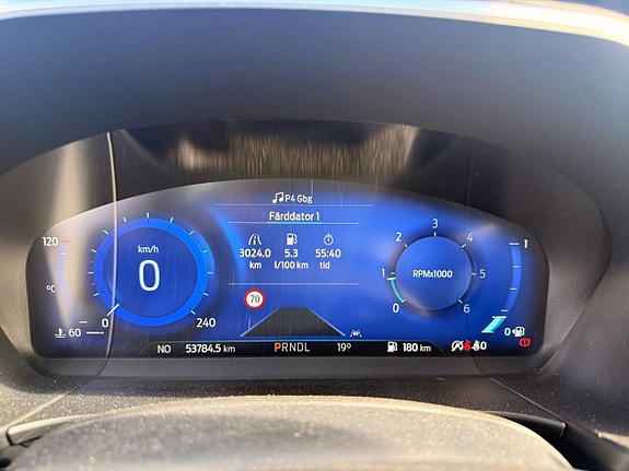 Ford Kuga 8 of 10