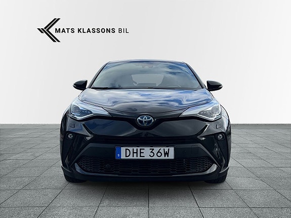 Toyota C-HR 5 of 11