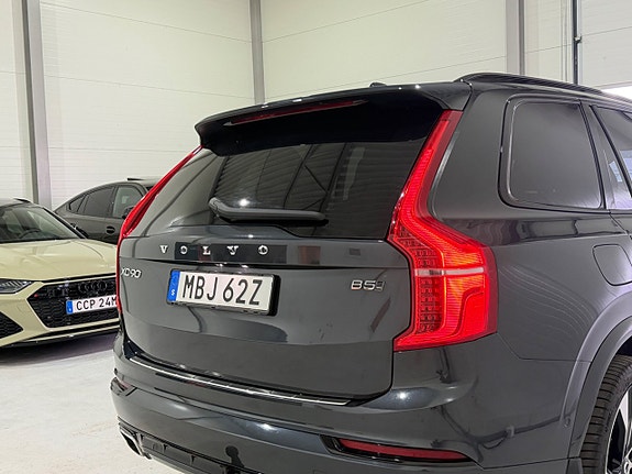 Volvo XC90 4 of 26