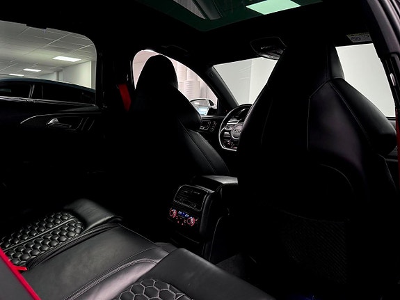 Audi RS6 24 of 26