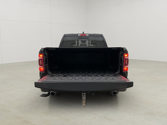 Dodge RAM 1500 12 of 30