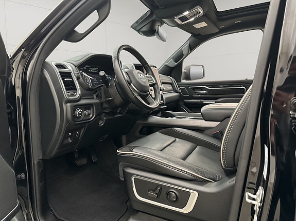 Dodge RAM 1500 16 of 30