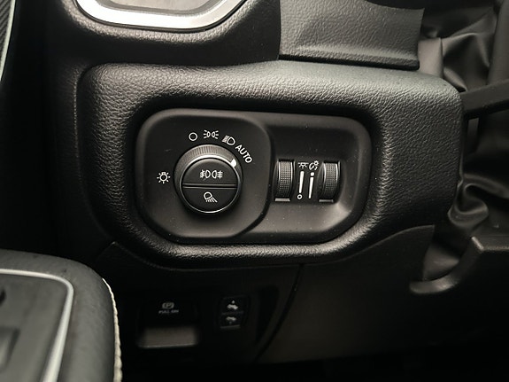 Dodge RAM 1500 15 of 30