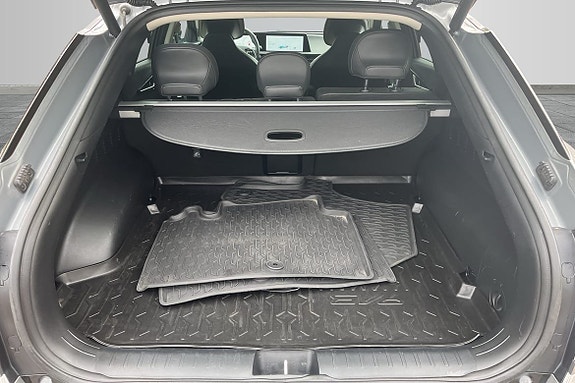 Kia EV6 9 of 18