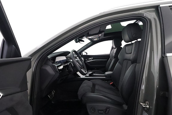 Audi Q8 e-tron 10 of 29