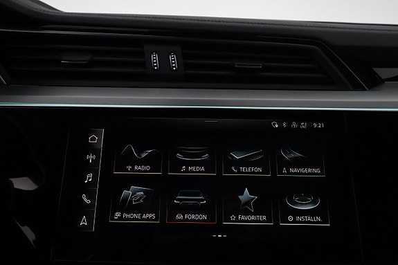 Audi Q8 e-tron 17 of 29