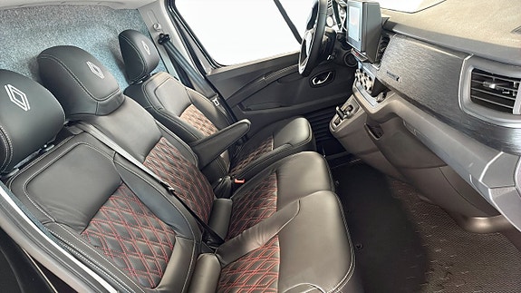 Renault Trafic 5 of 9