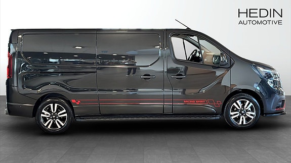Renault Trafic 6 of 9