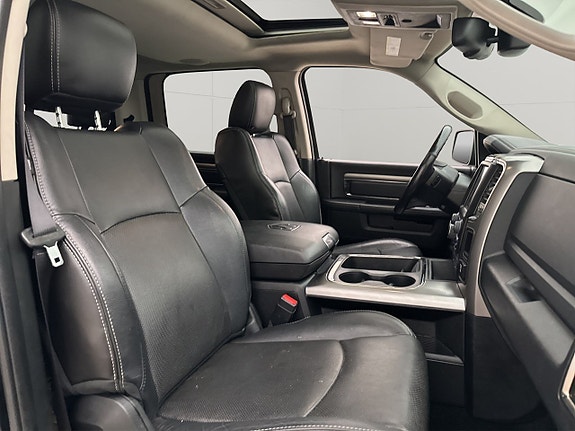 Dodge RAM 1500 25 of 30
